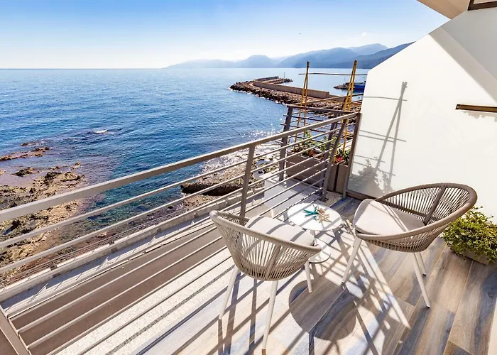 Hotel Caramare