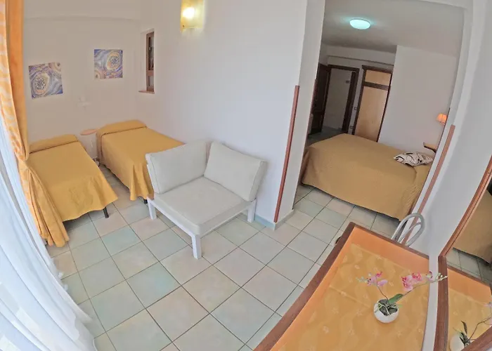 Hotel La Playa